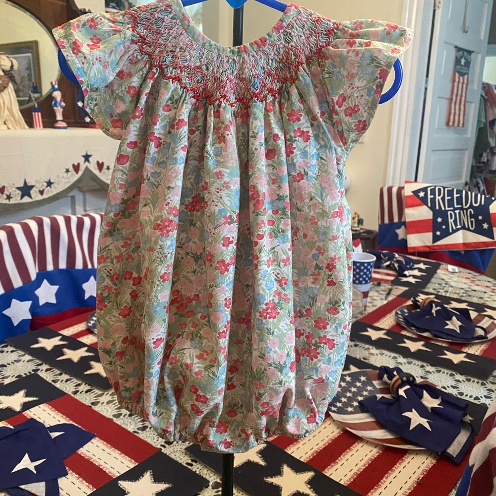 Isabel Garreton Smocked Infant Girls Romper size 24 months - Picture 10 of 16